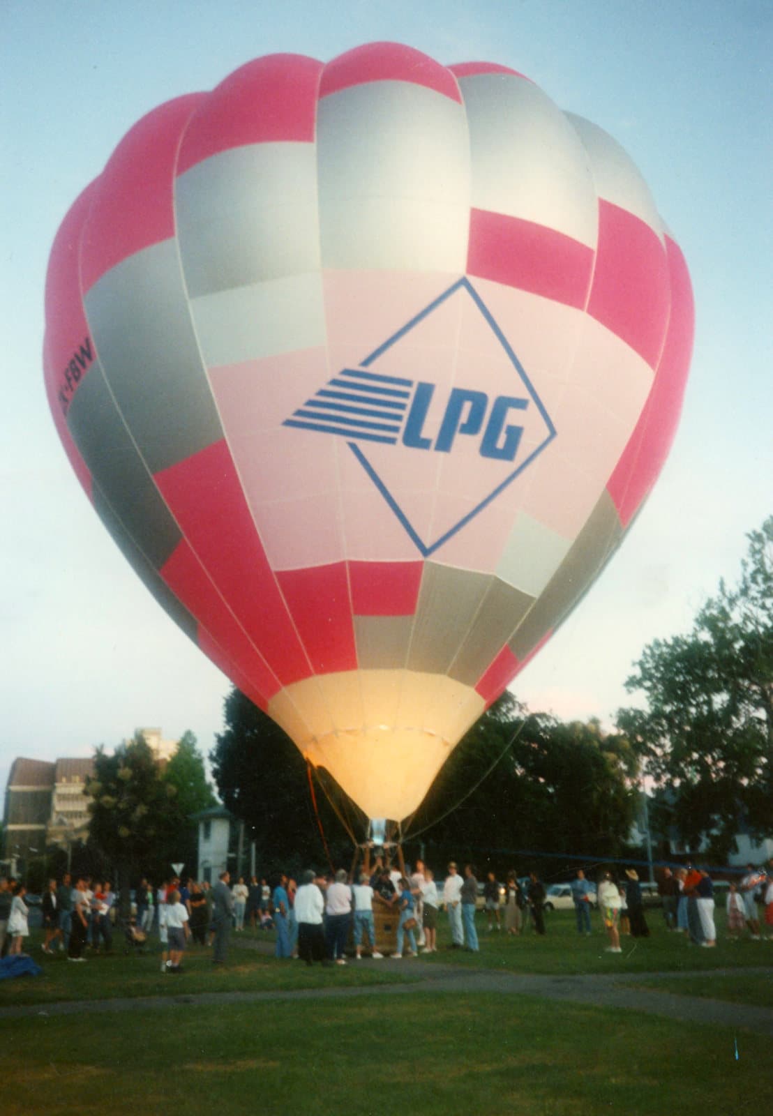 LPG branded balloon